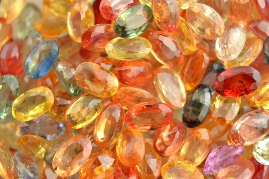 different colors of sapphires